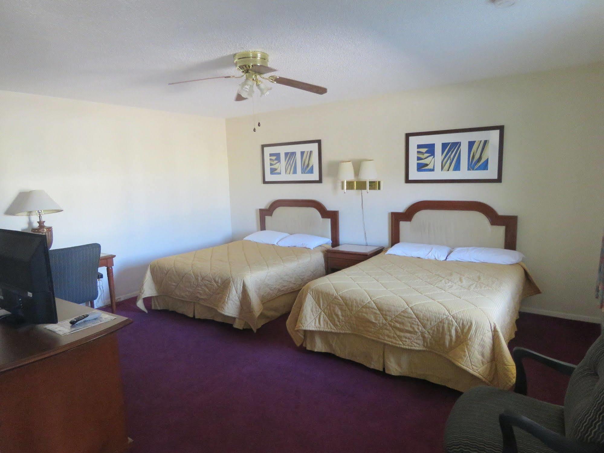 Economy Inn Сокорро Экстерьер фото